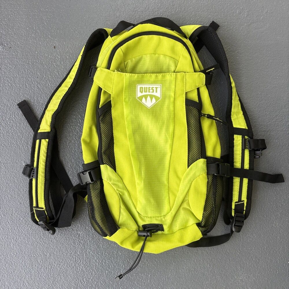 Quest Hydration Pack Backpack Bag Hiking Pack
